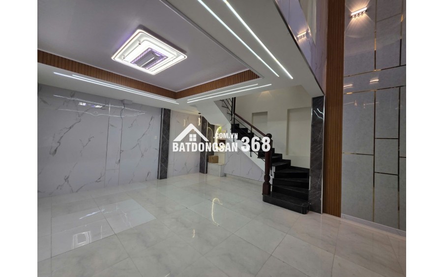 NHÀ ĐẸP 5 TẦNG HXH ĐƯỜNG LẠC LONG QUÂN, Q11 - GIÁ CHÍNH CHỦ